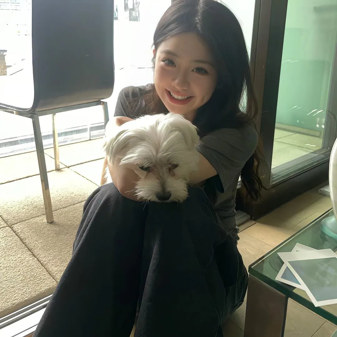 莫顿船长与蜘蛛女王